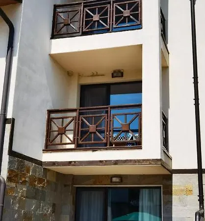 Дом отдыха 4 Bedroom House - Imperial Heights - - Sonnenstrand Солнечный берег
