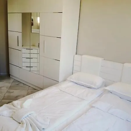 Tatil Evi 4 Bedroom House - Imperial Heights - - Sonnenstrand Sunny Beach