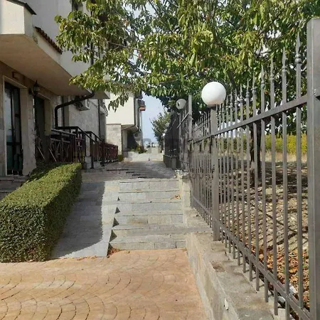 4 Bedroom House - Imperial Heights - - Sonnenstrand Tatil Evi *